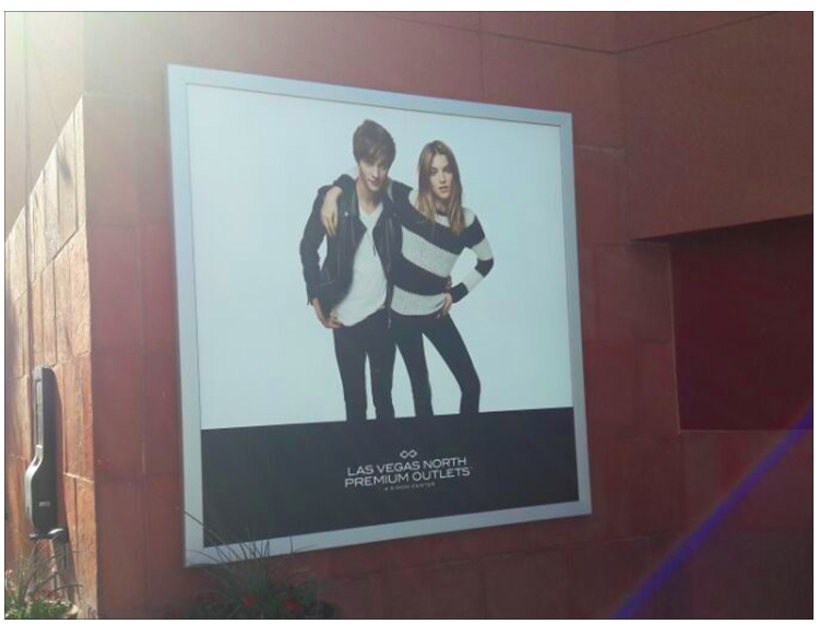 美國拉斯維加斯奧特萊斯外墻工程超薄拉布燈箱_03