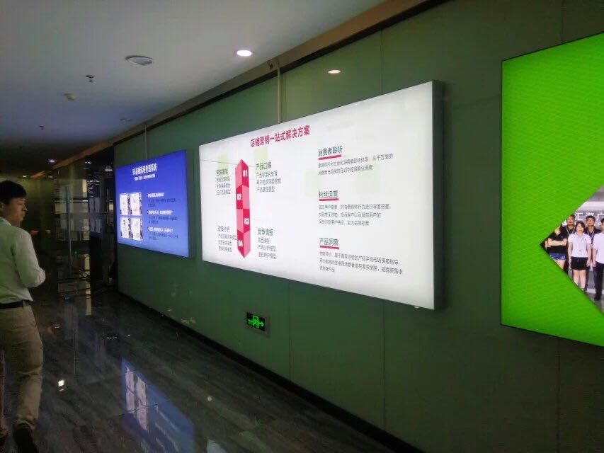 710265911746746629 710265911746746629